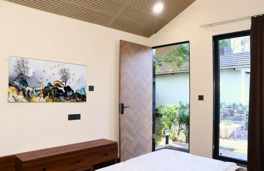 Green Palm Estate- Private Farm Retreat With Pool-1